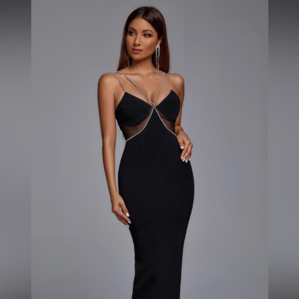 NWT Bella Barnett Black Rhinestone Strapped Dress